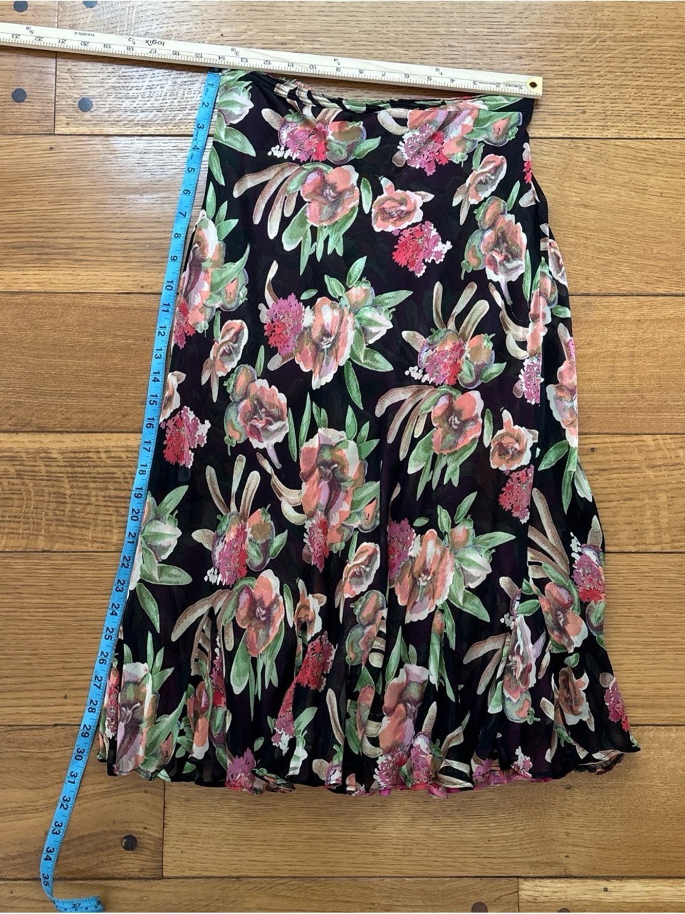 American Vintage Black Floral A-Line Skirt with Pink and Green Blooms